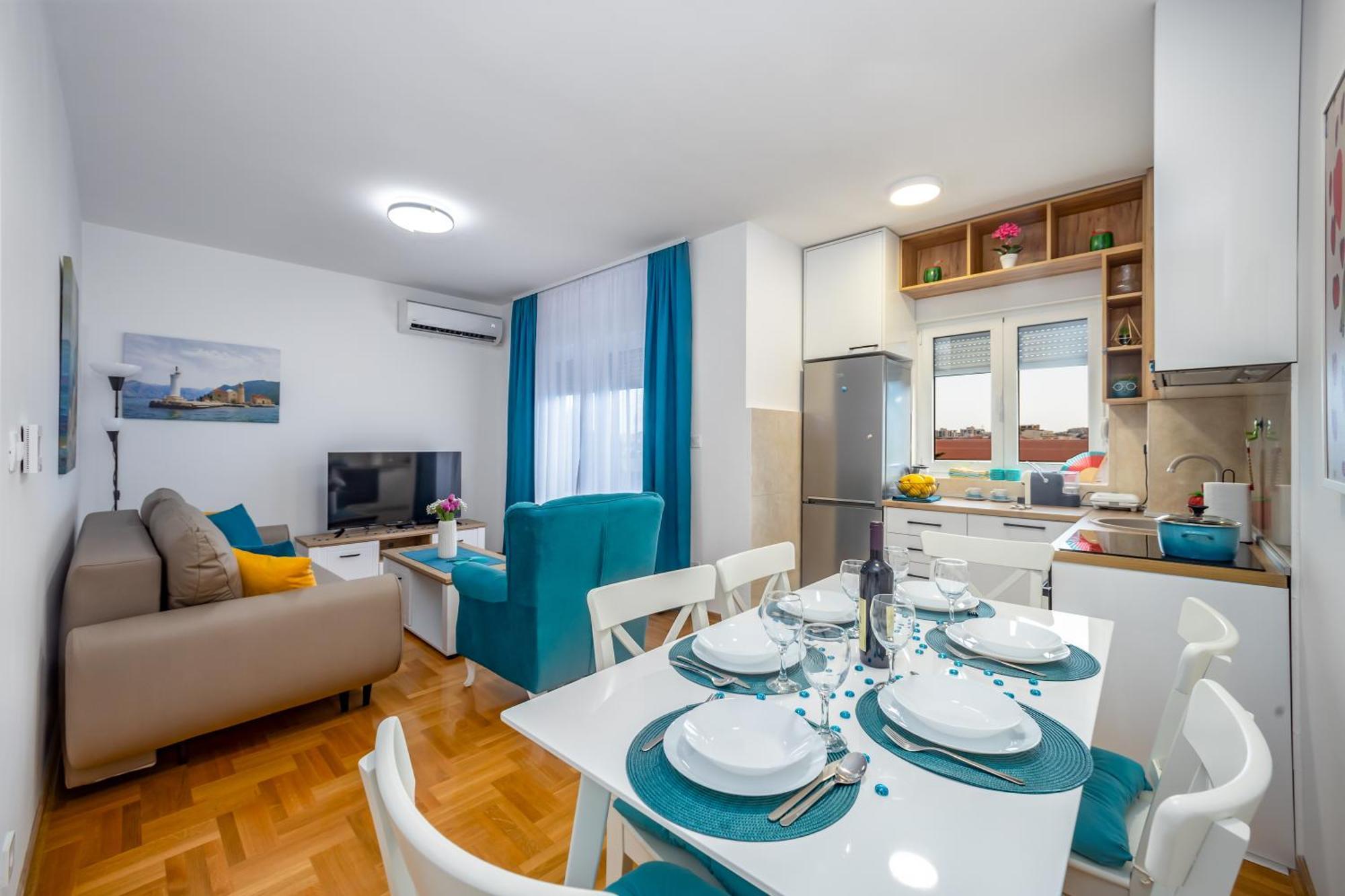 Two Bedroom Mali Princ Apartment Budva